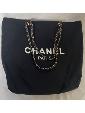 New ~Chanel~ Black Canvas Gold Chain